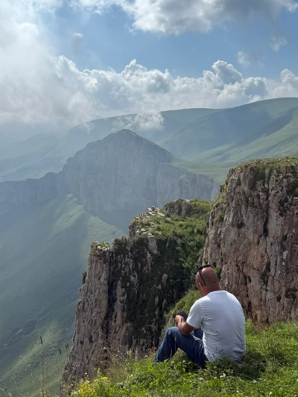 Լեռների լուռ վեհությունը 2