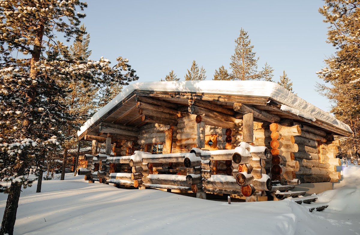 Kakslauttanen Arctic Resort East Village