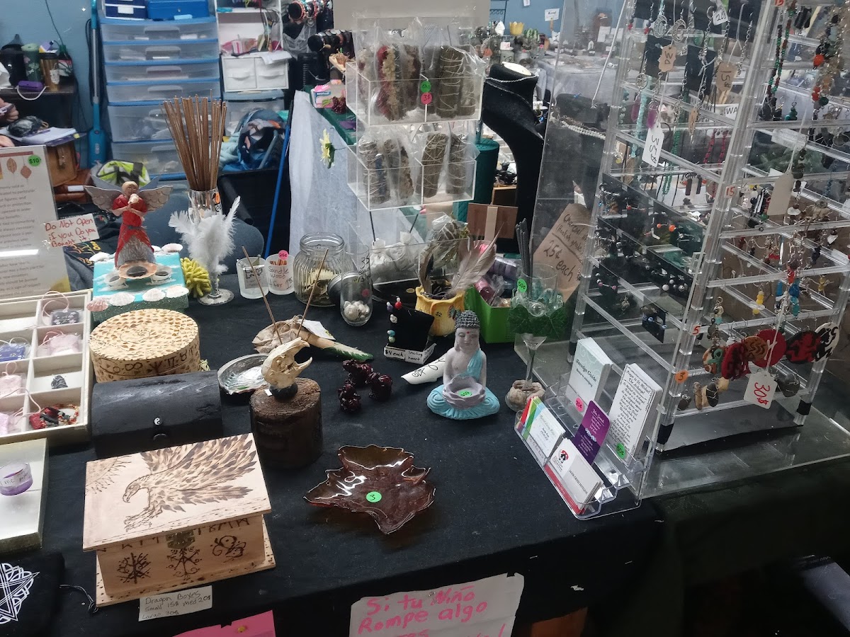 Smiley's Flea Market
