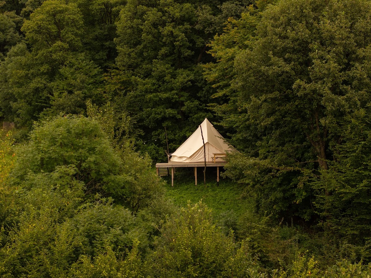 WOW GLAMPING
