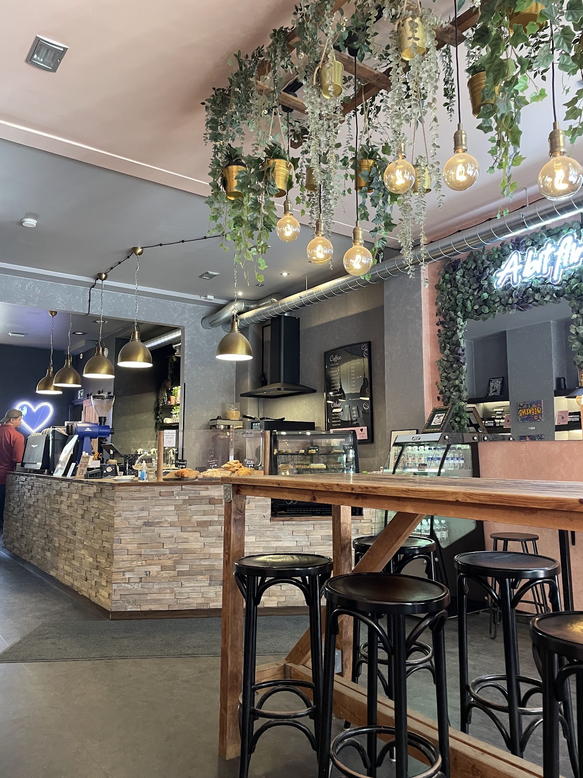 Enchanté Café