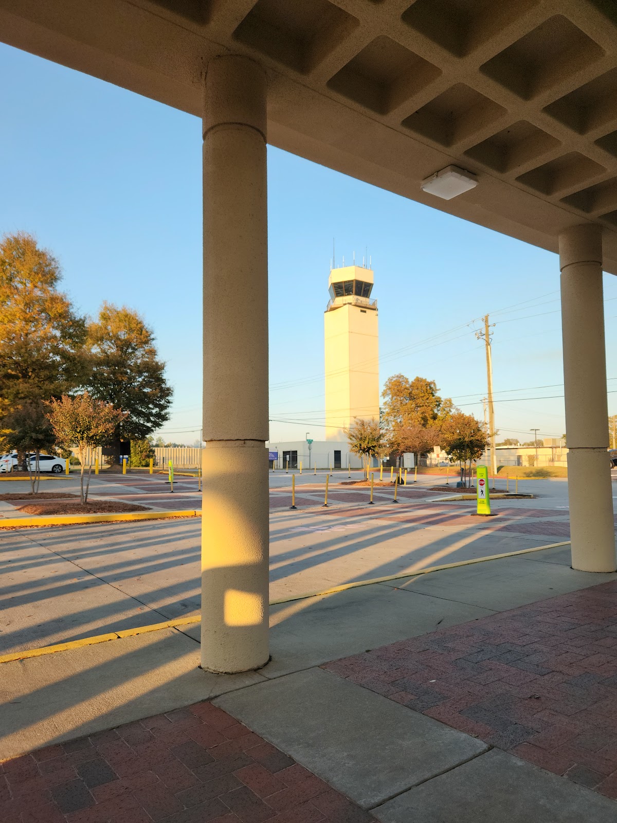 Middle Georgia Regional Airport