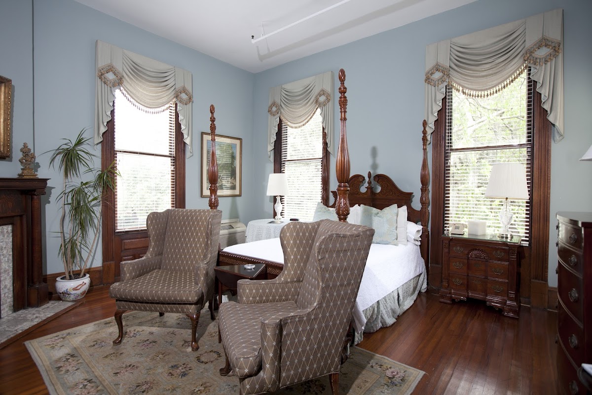 Forsyth Park Inn