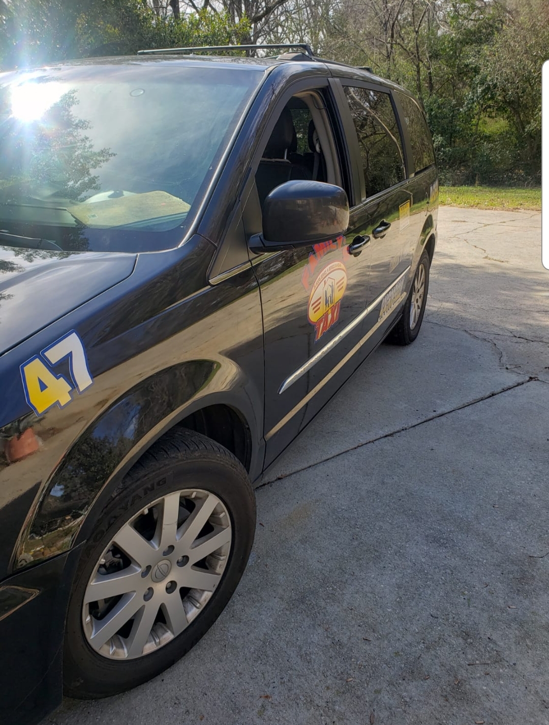 FAMILY'S TAXI