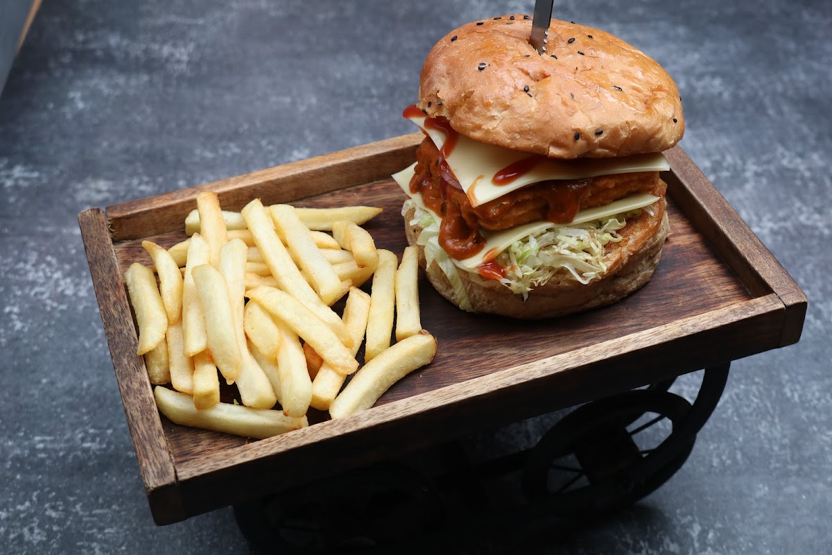 Alag Aasmaan-The Travel Cafe