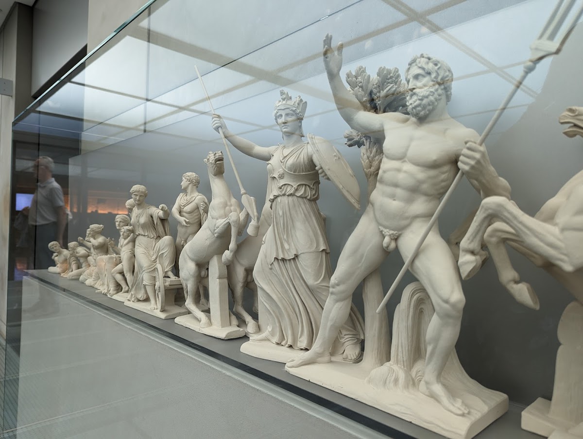 Acropolis Museum photo 2