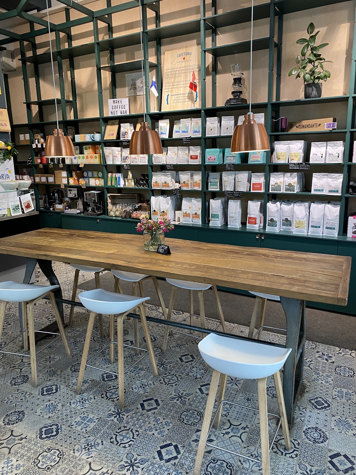 Cafetoria Café & Shop