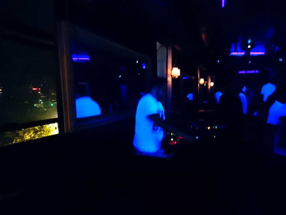 Egoist Club & Lounge photo 4