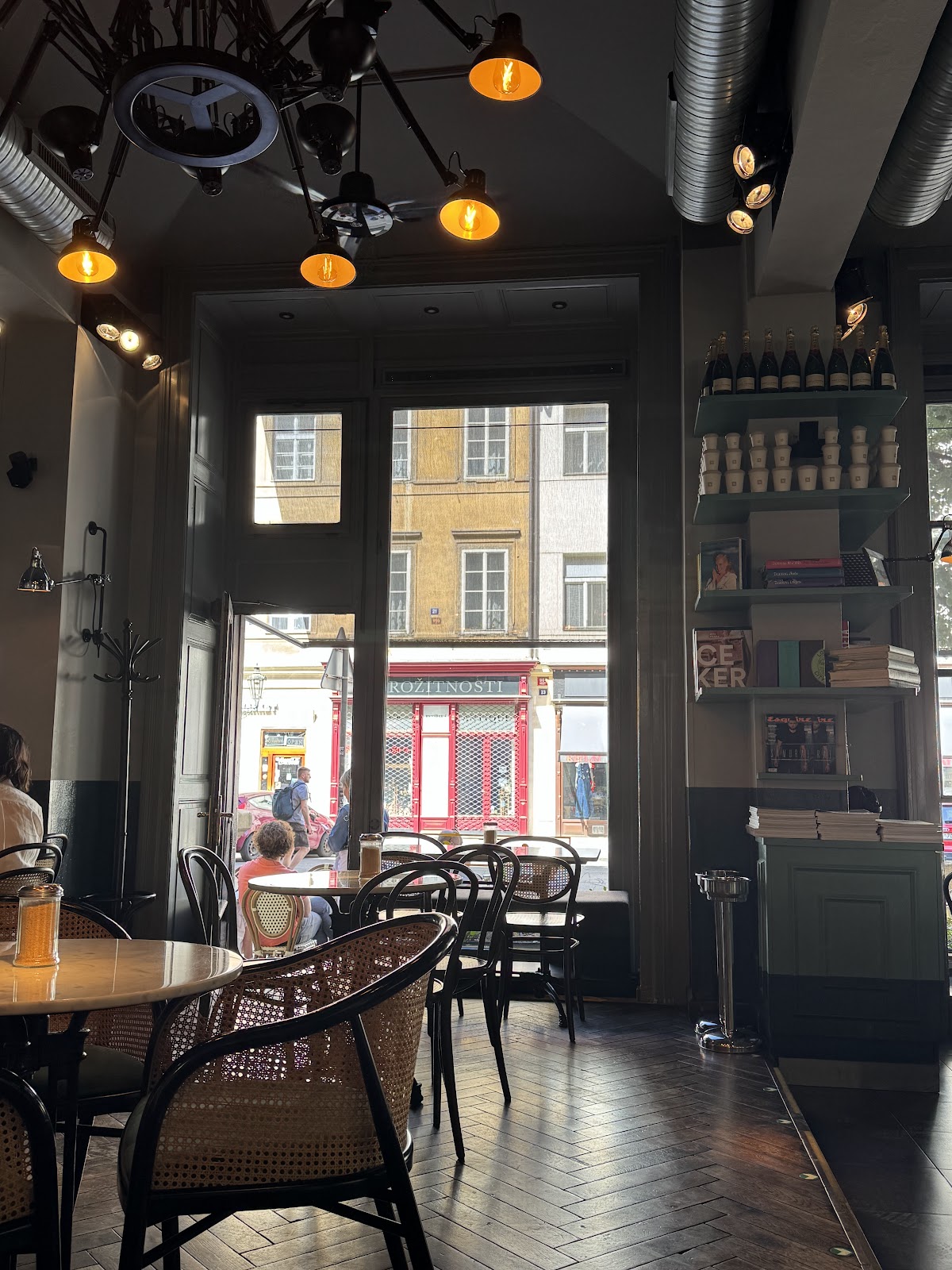 Café Café