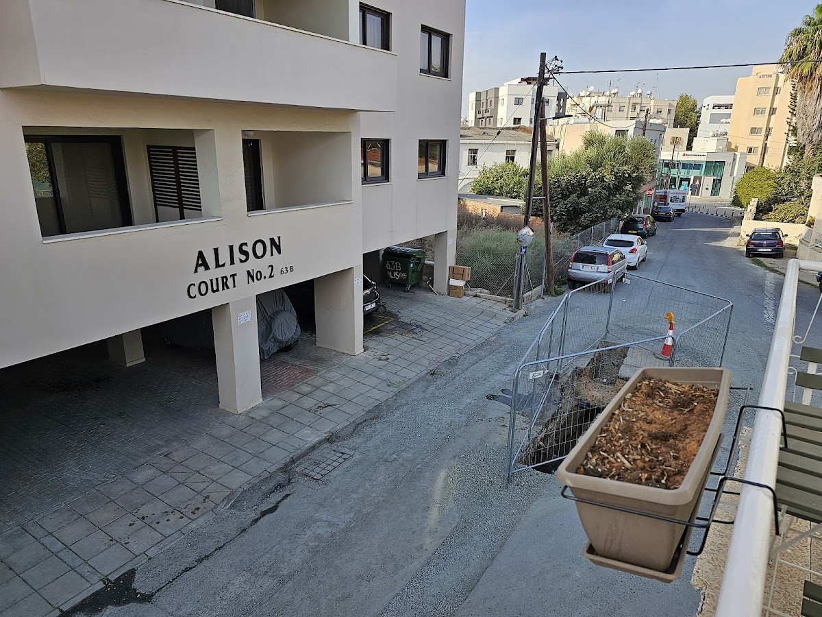 Aladdin's Hostel