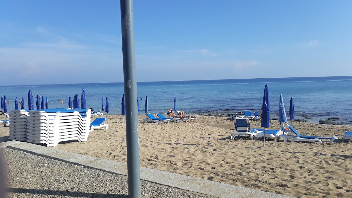 Vryssi Beach