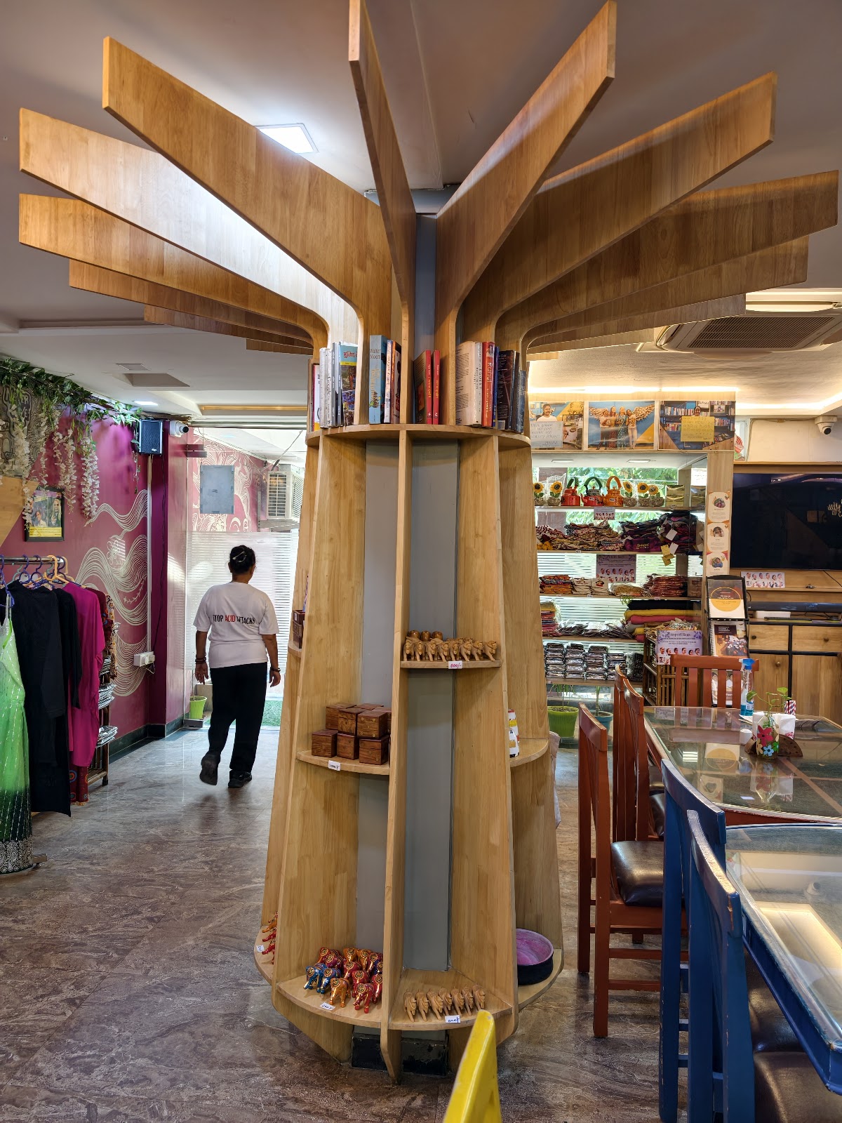 Sheroes Hangout Cafe