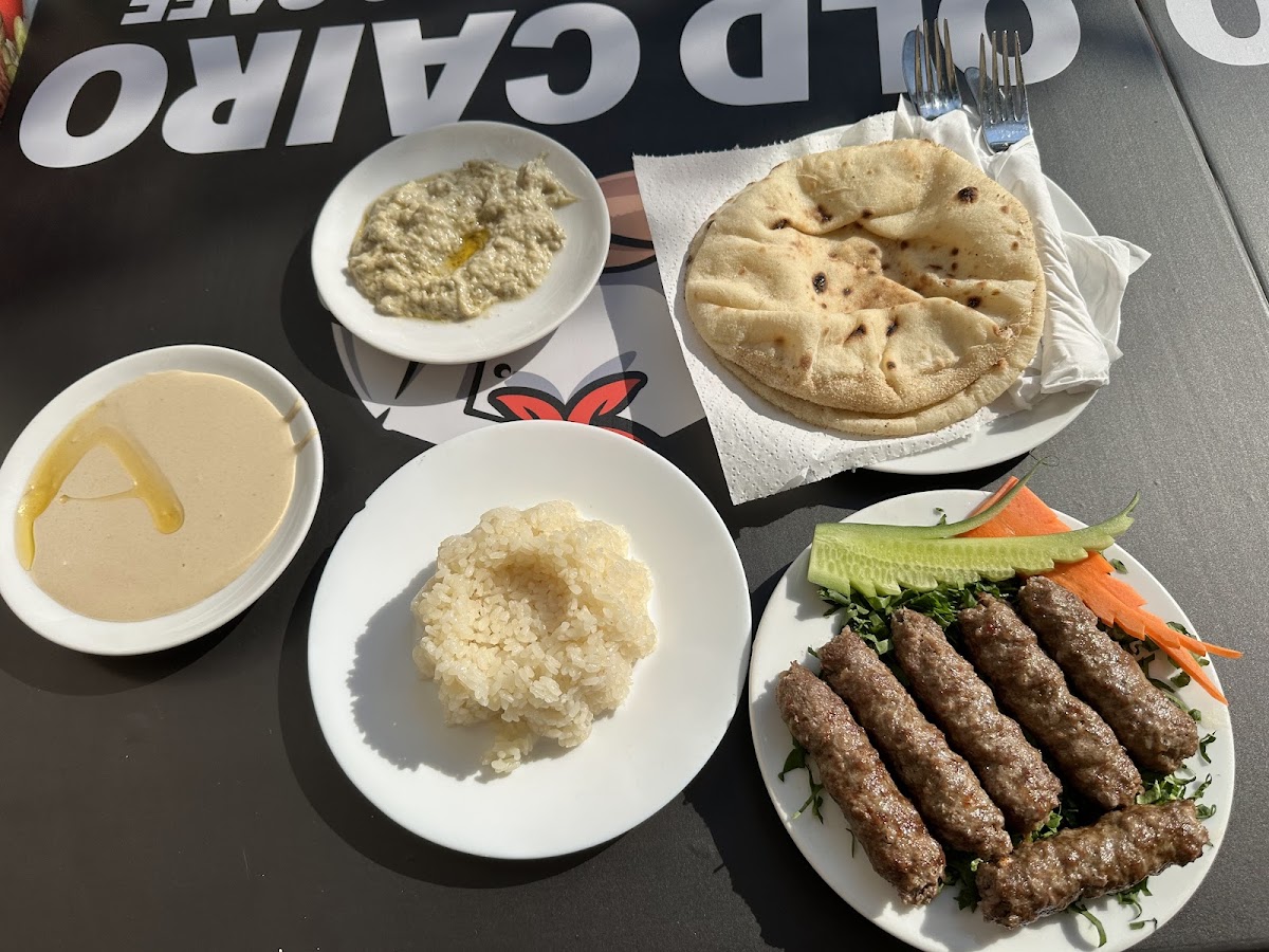 Old Cairo Restaurant & Cafe