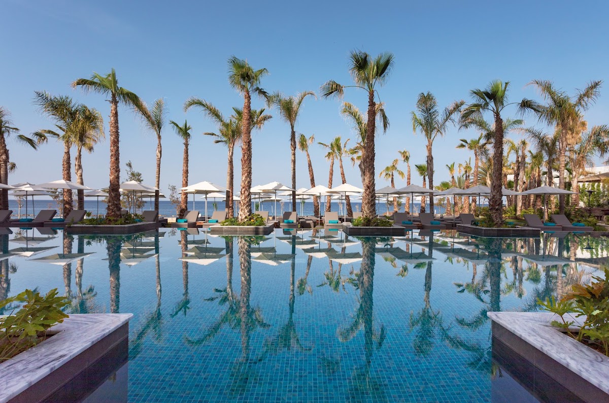 Amavi, MadeForTwo Hotels