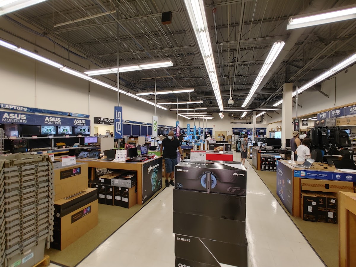 Micro Center