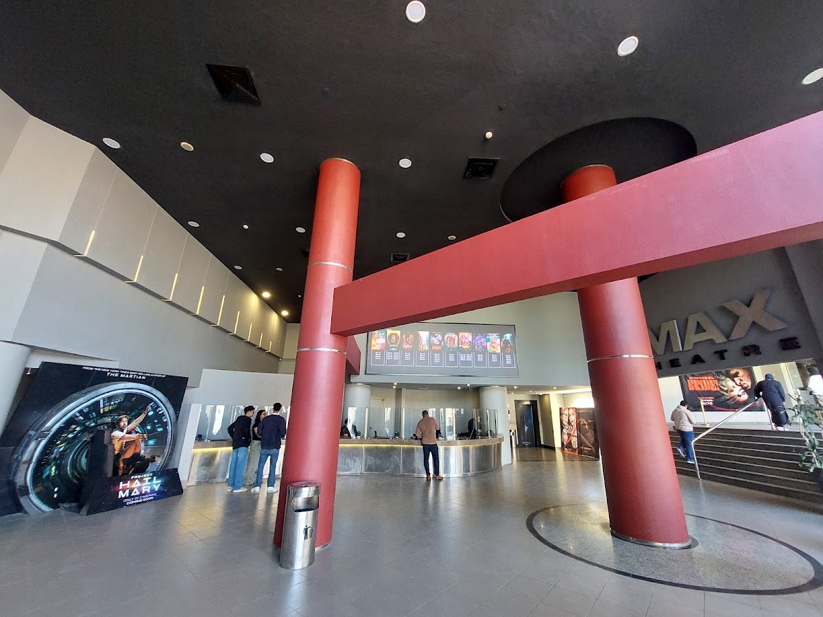 Premiere Americana plaza Cinemas