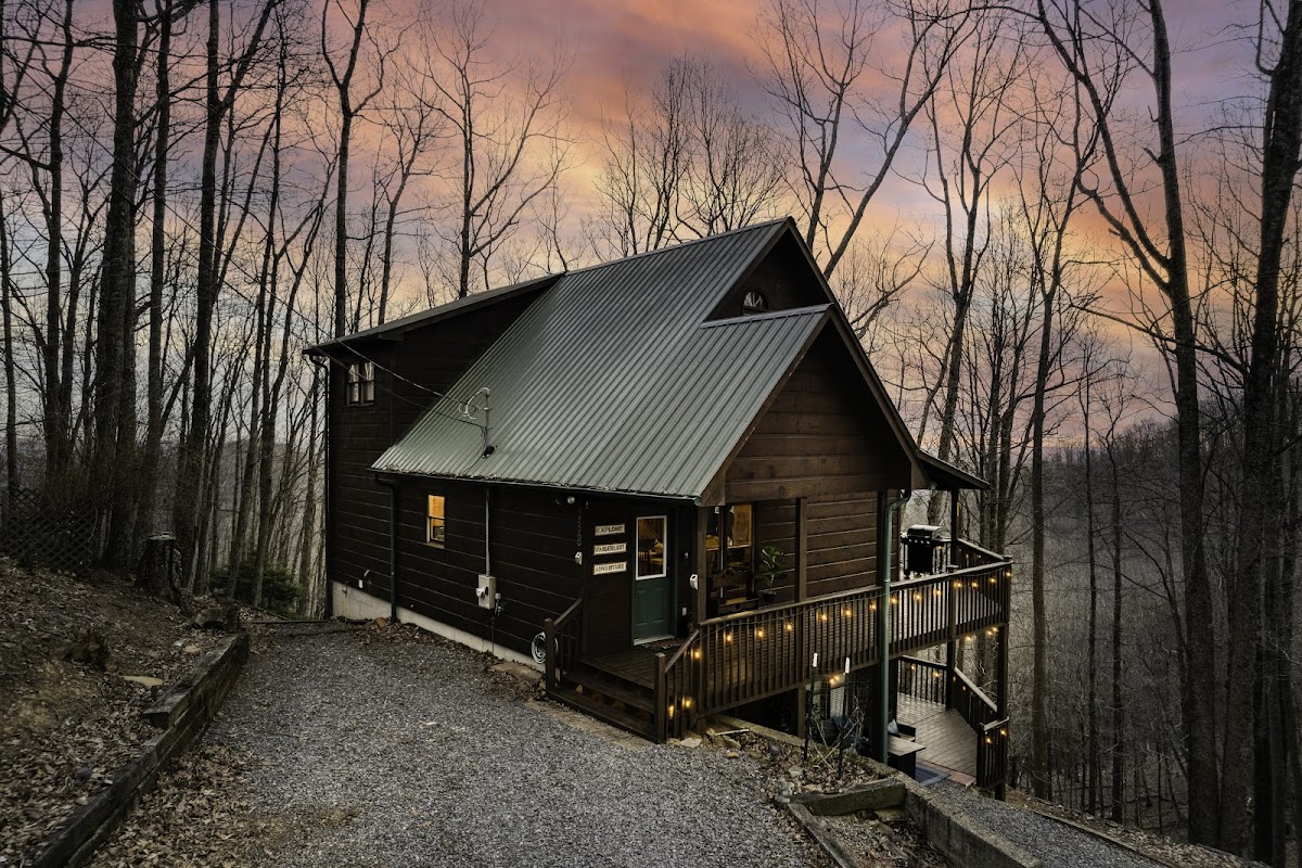 Nature's Peak Cabin