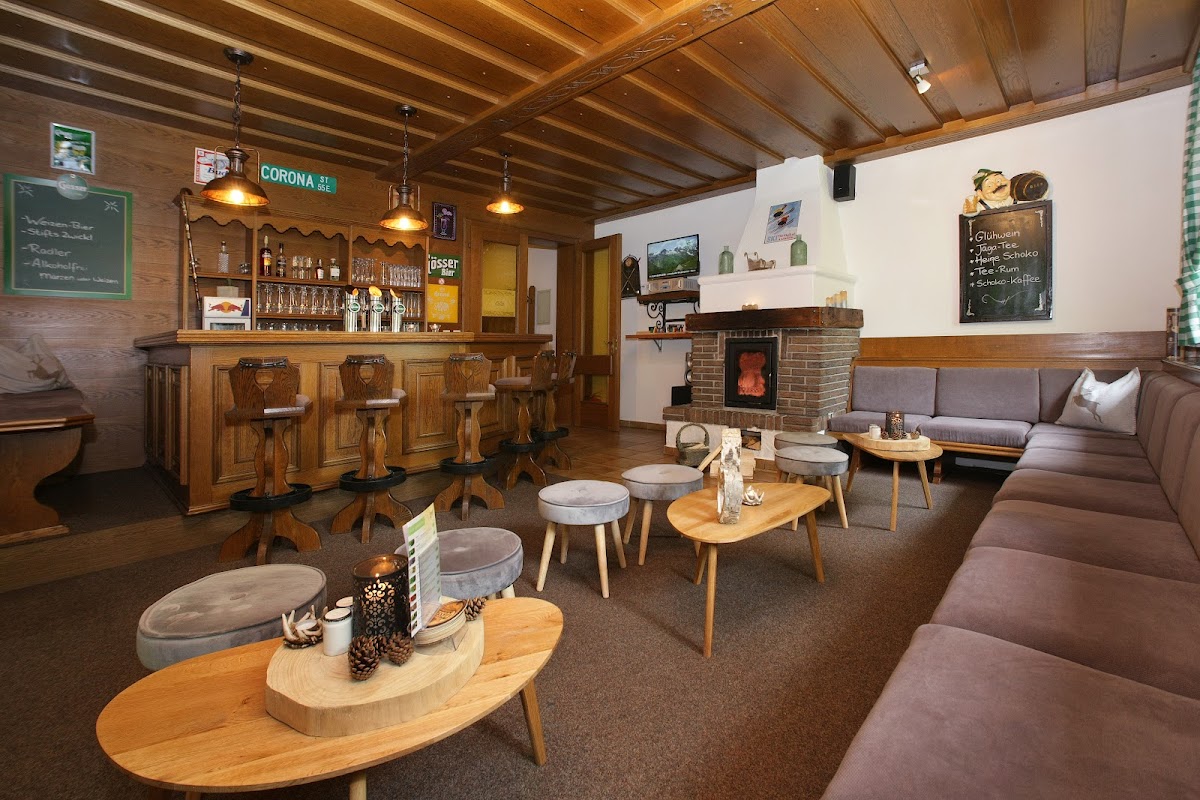 Hotel-Gasthof Post Bruck