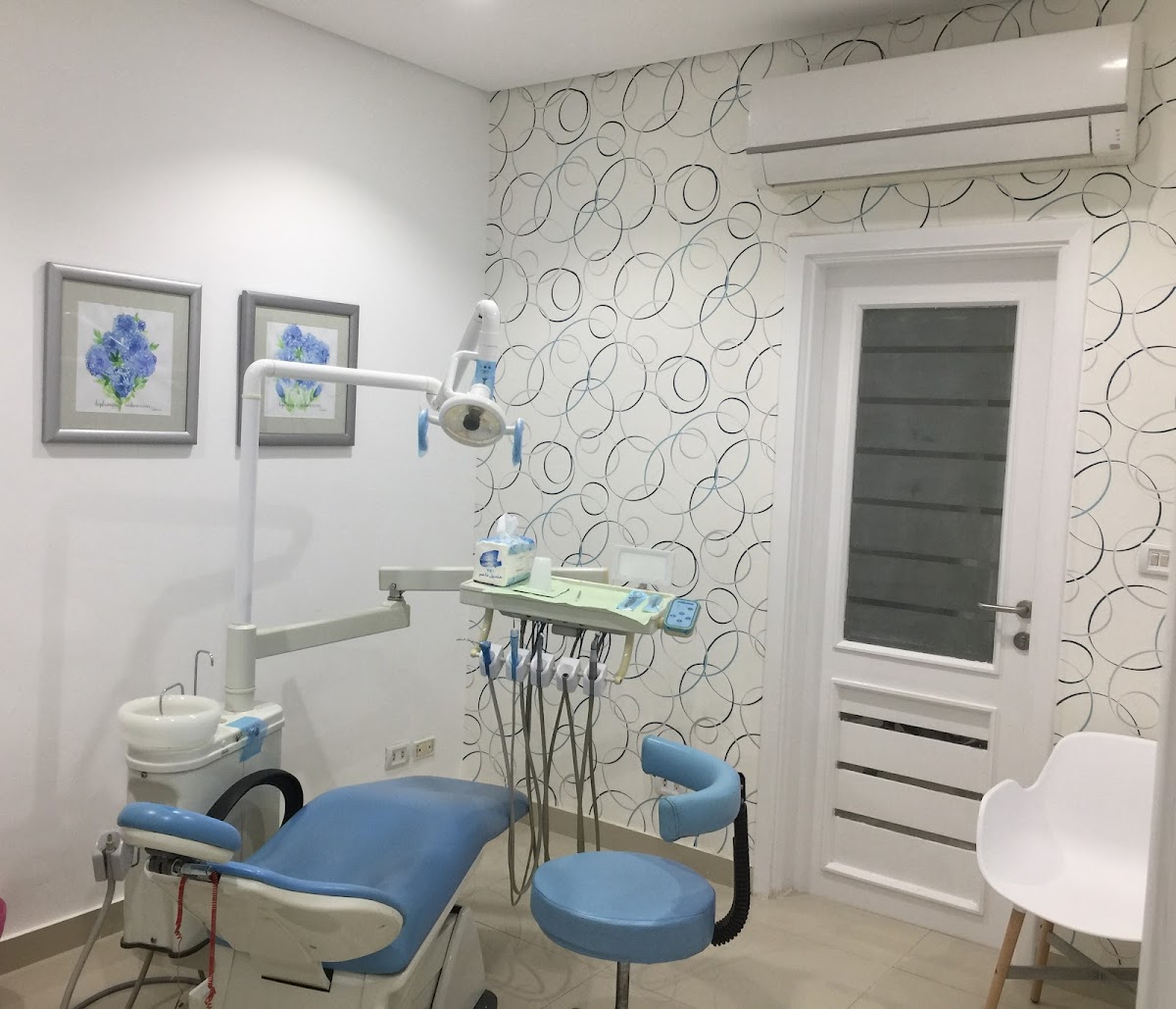 Dental Care Egypt - Dr. Tamer Badr
