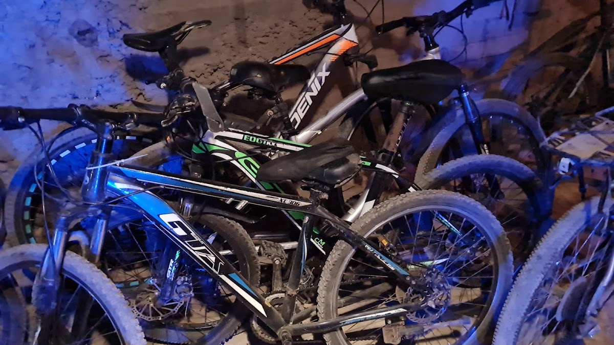 Disonbike - مسافات علي العجله