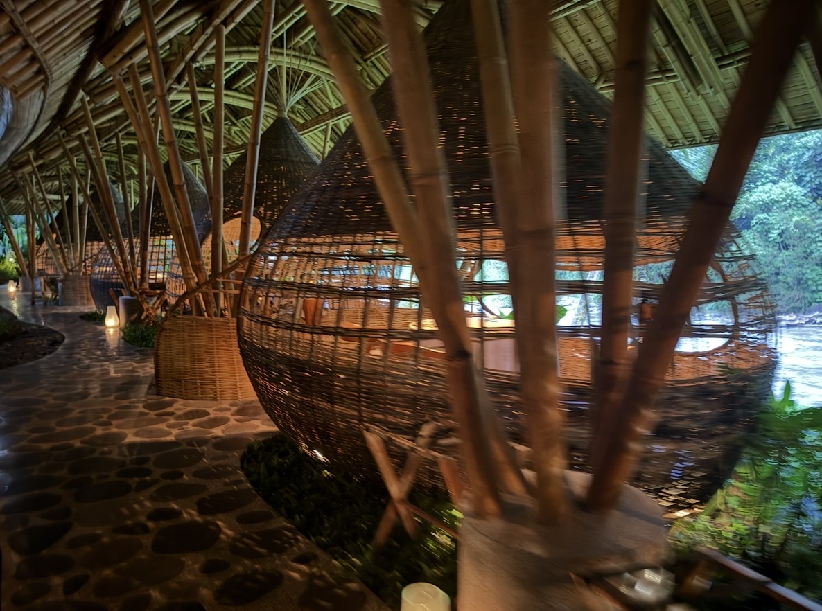 Kubu at Mandapa