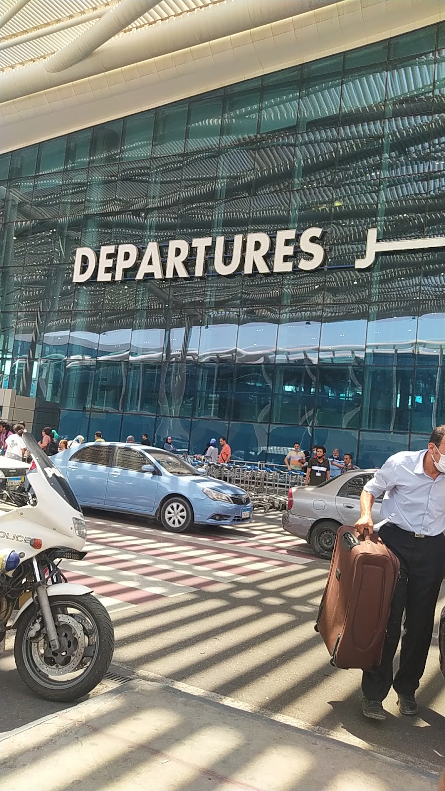 Cairo Airport Shuttle Bus - مطار القاهرة للنقل السياحي