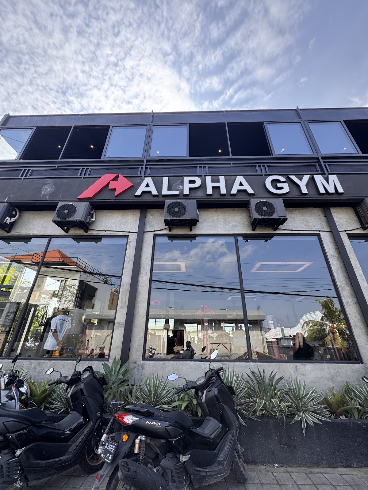 Alpha Gym - Bali (The Muscle Factory)