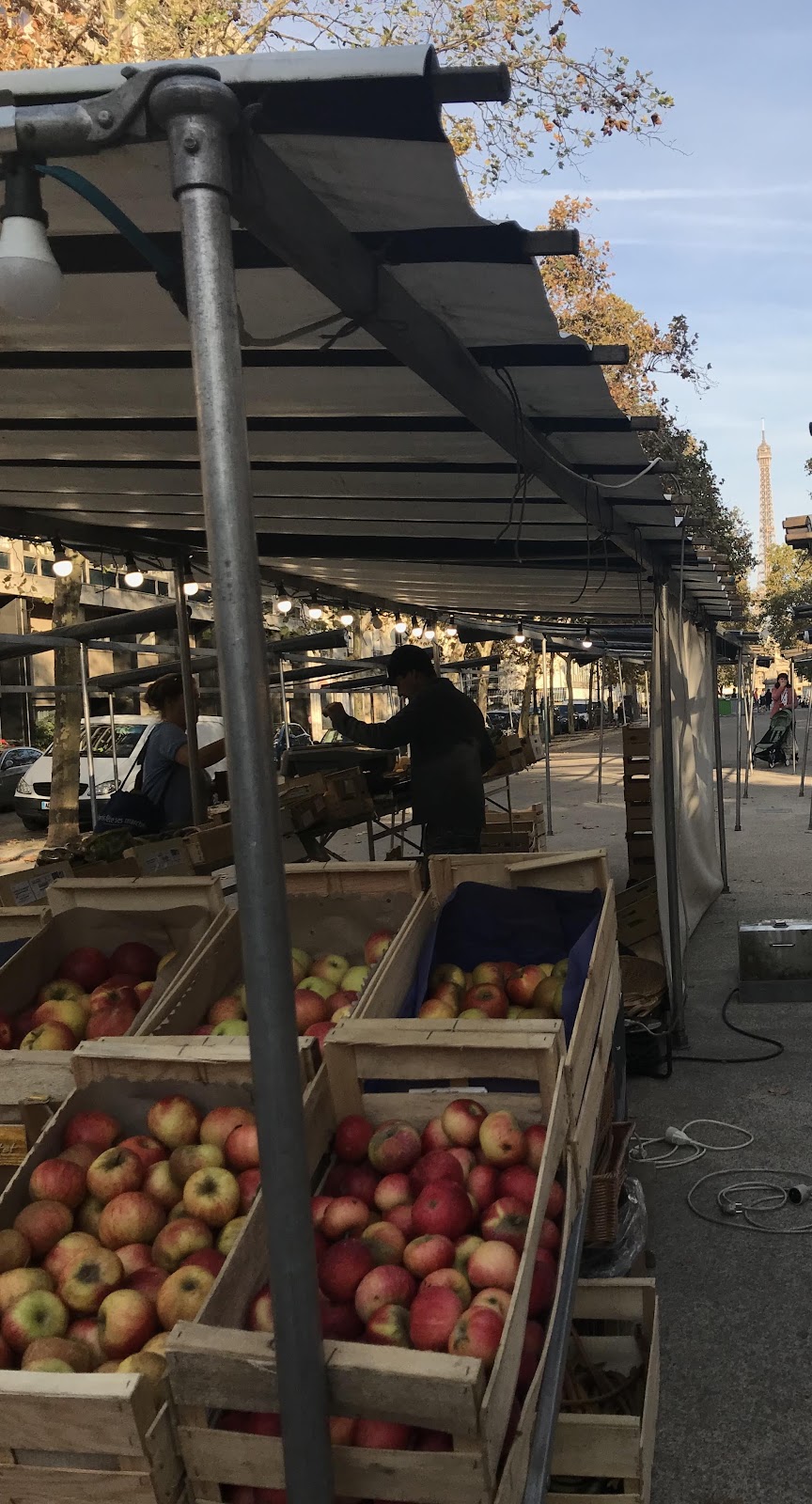 Marché Saxe-Breteuil
