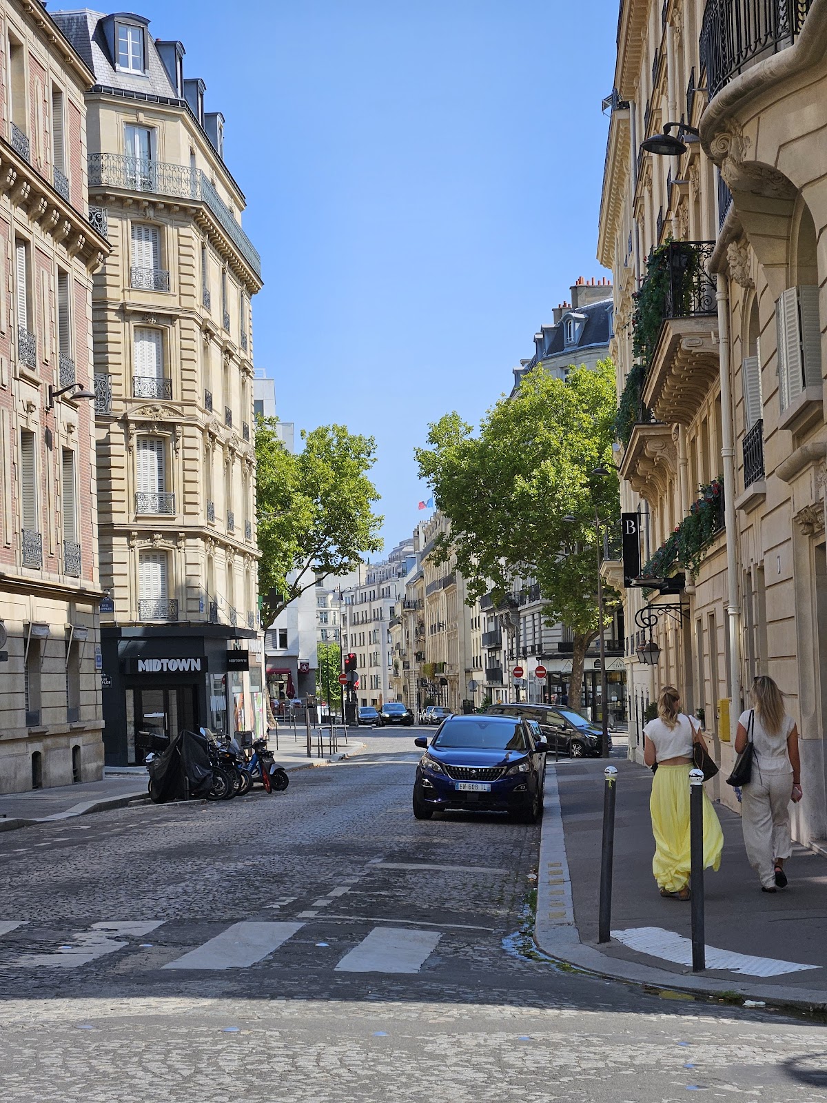 Midtown BootCamp Paris Champs-Élysées