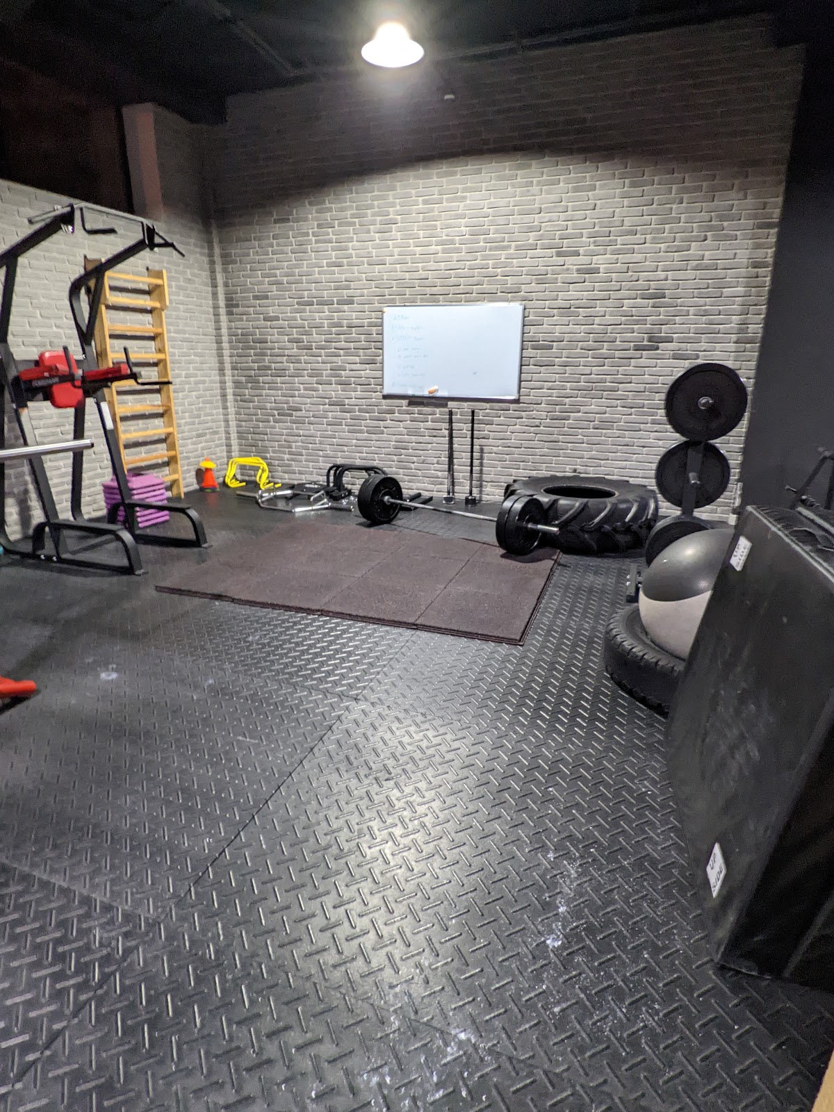 Gold’s Gym