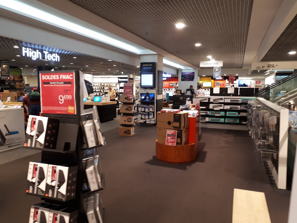 FNAC