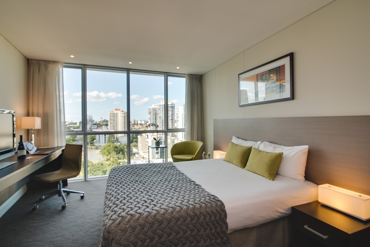 Point Hotel