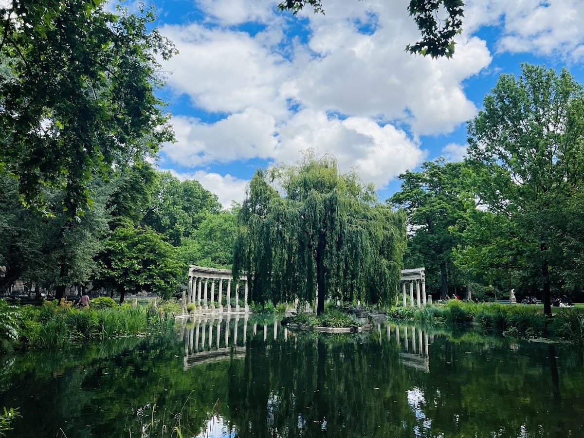Carousel of Park Monceau