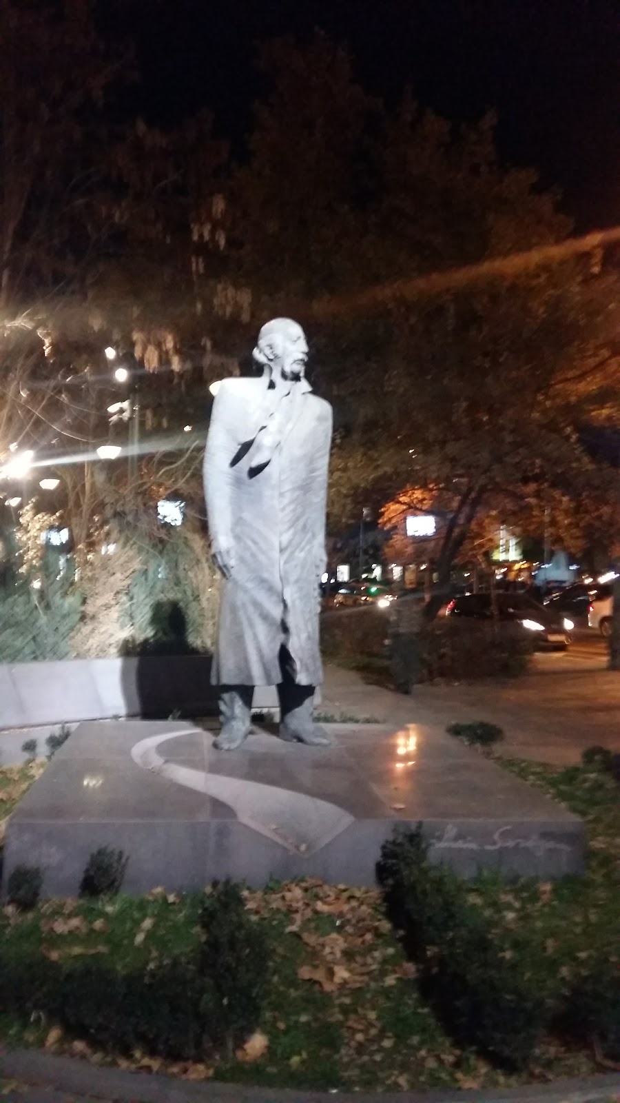 William Saroyan Statue