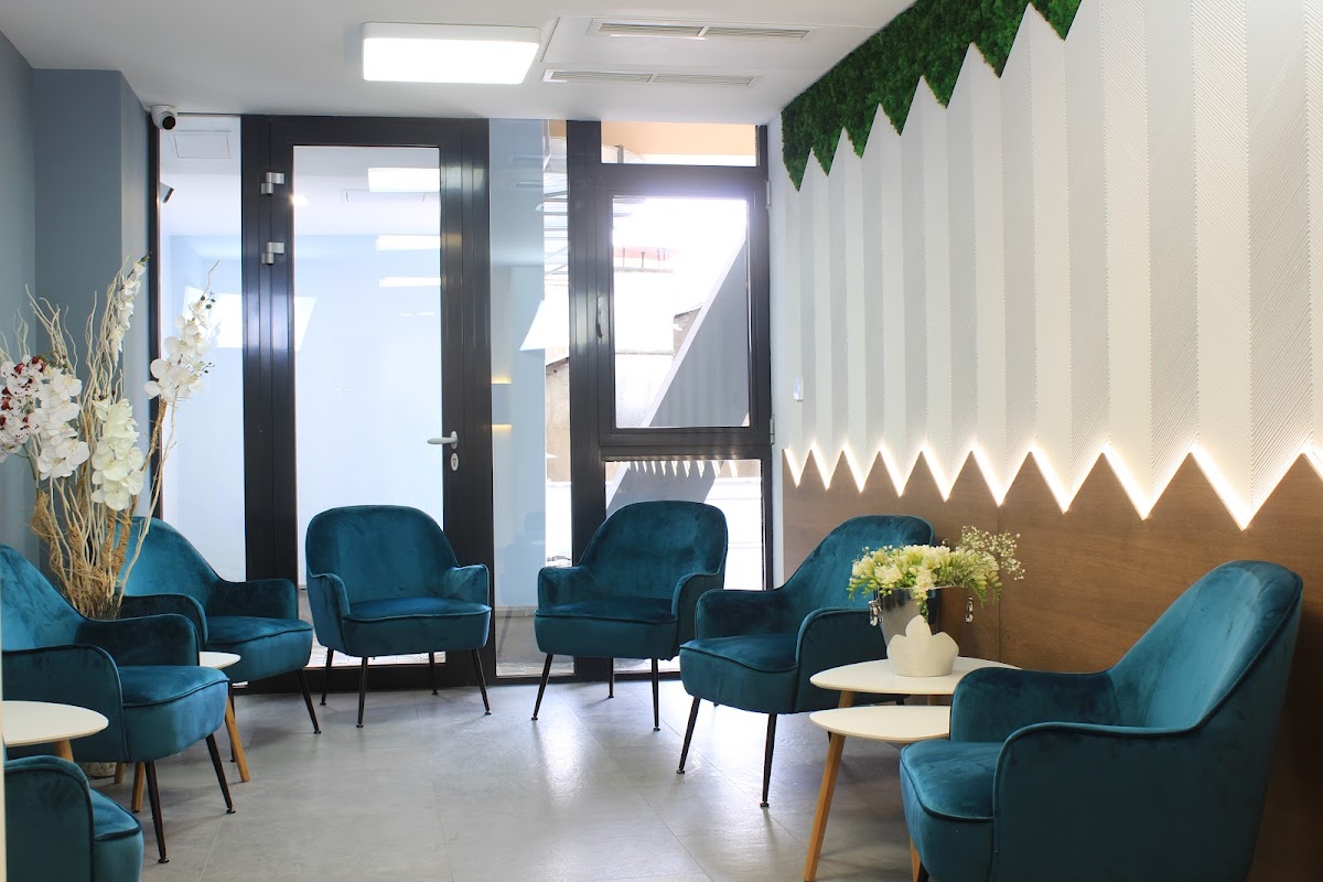 "ULTRADENT" DENTAL CLINIC