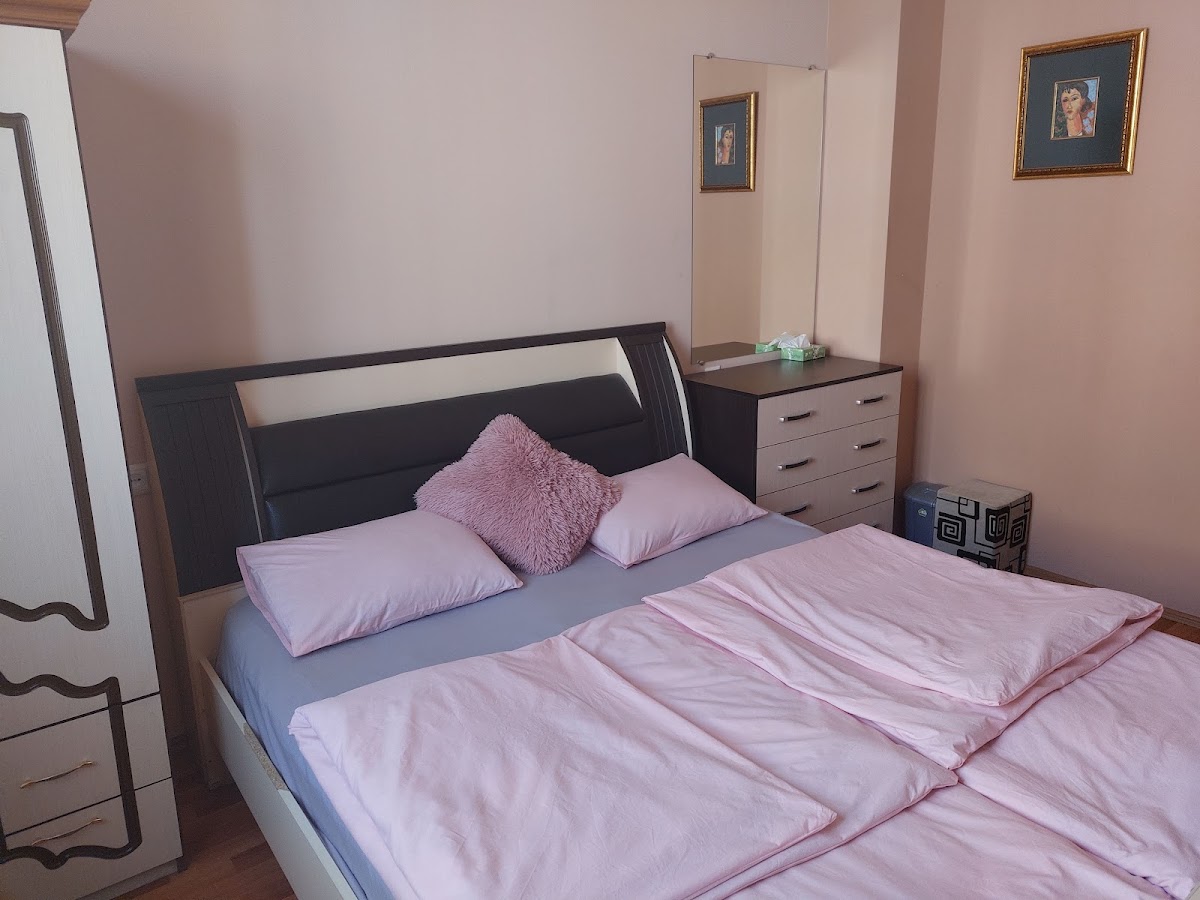 Arm Hostel