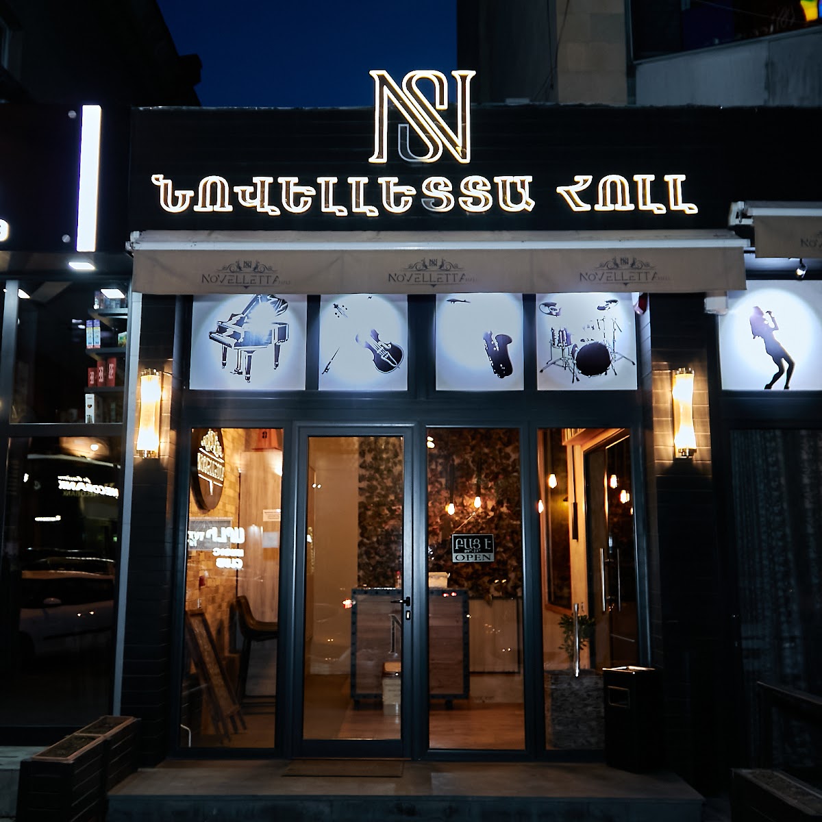 Novelletta Music Hall