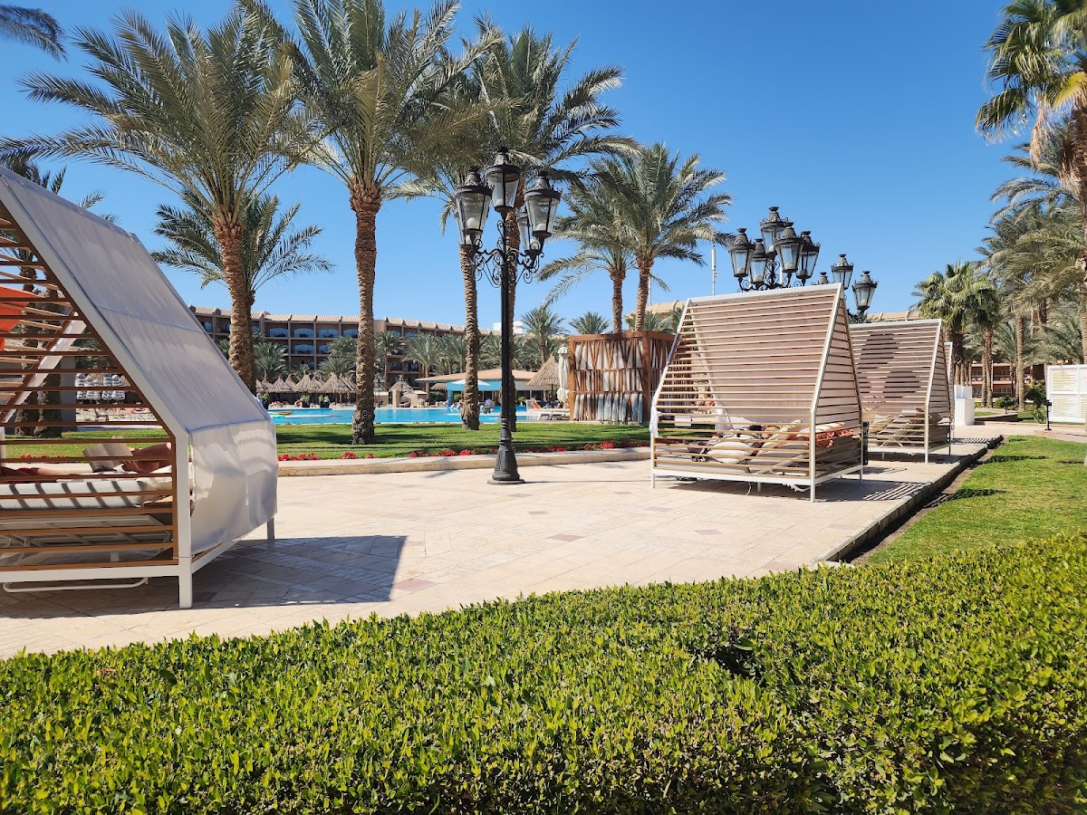 Siva Grand Beach Hotel