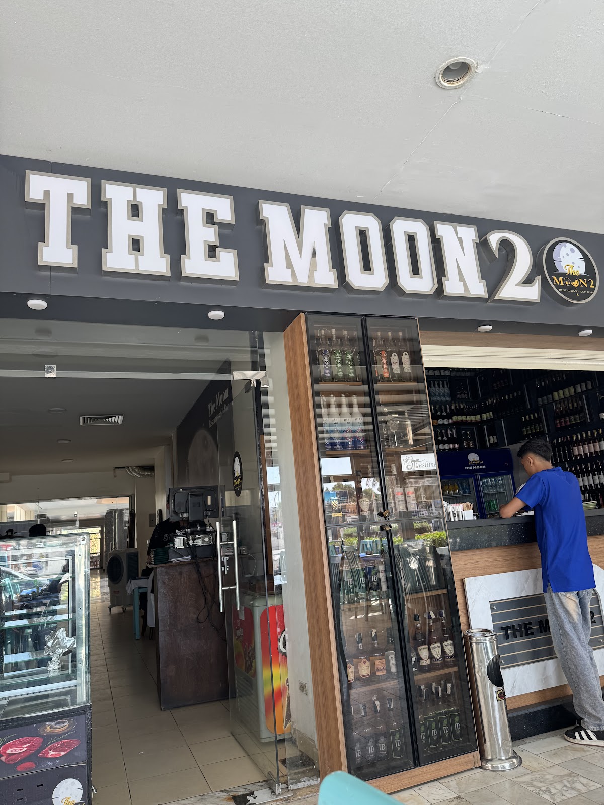 The Moon 2 - Restaurant & Bar