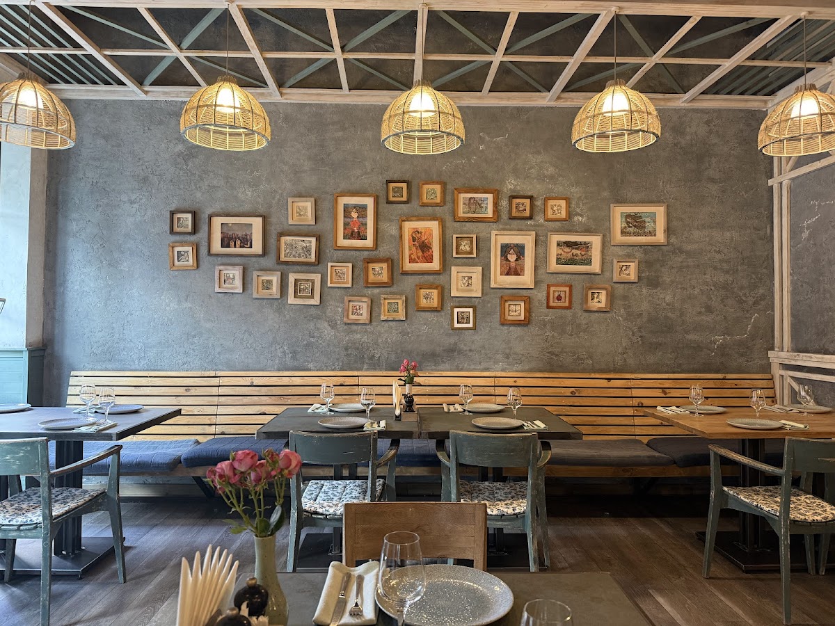 Lavash Restaurant