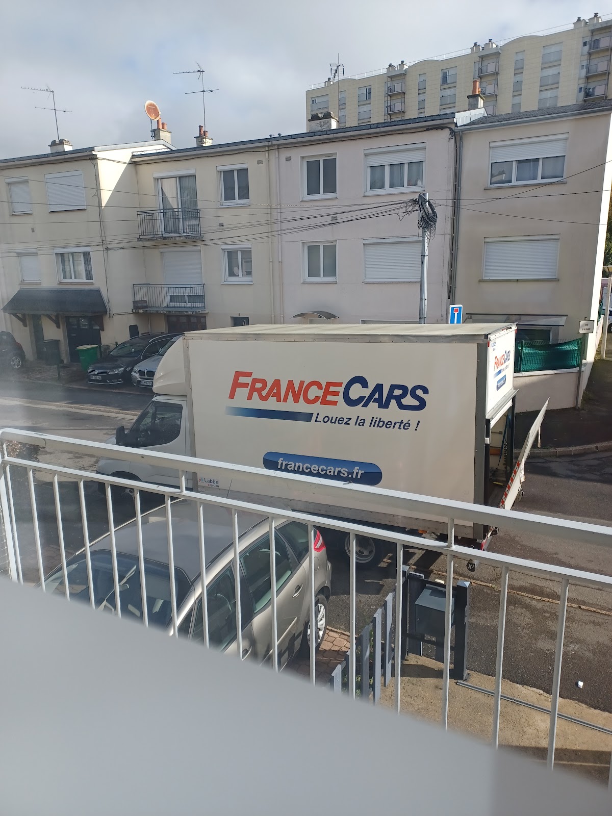 France Cars - Location utilitaire et voiture Le Mans