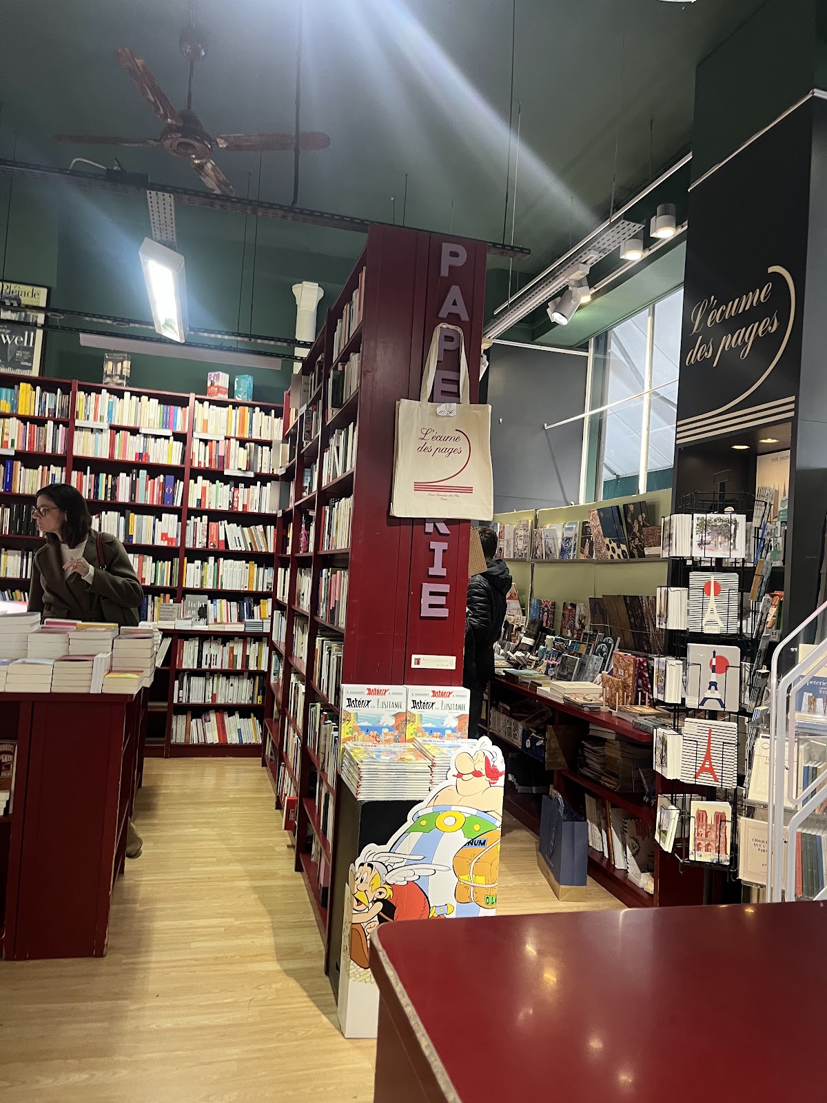 L'Écume des Pages