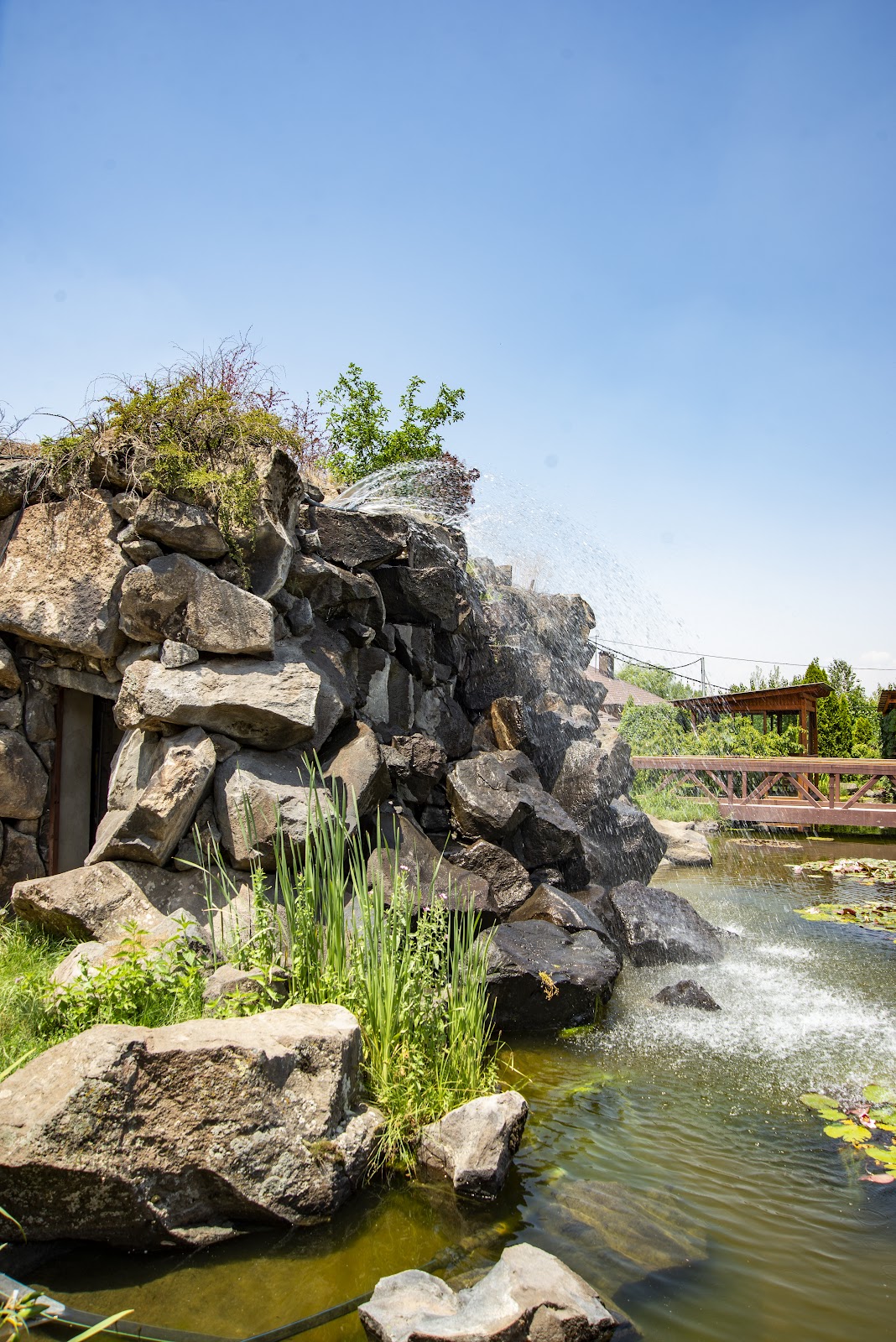 Tsirani Restaurant