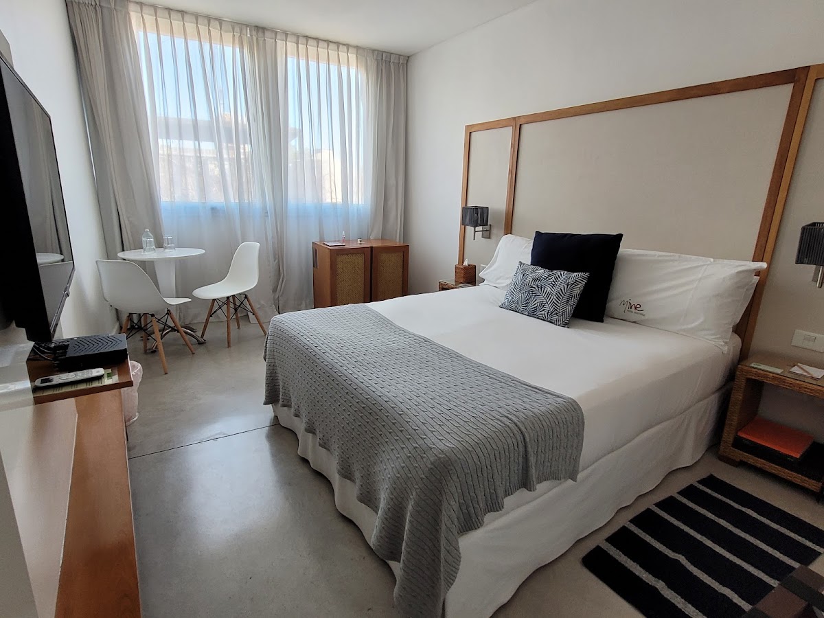 Mine Hotel Boutique