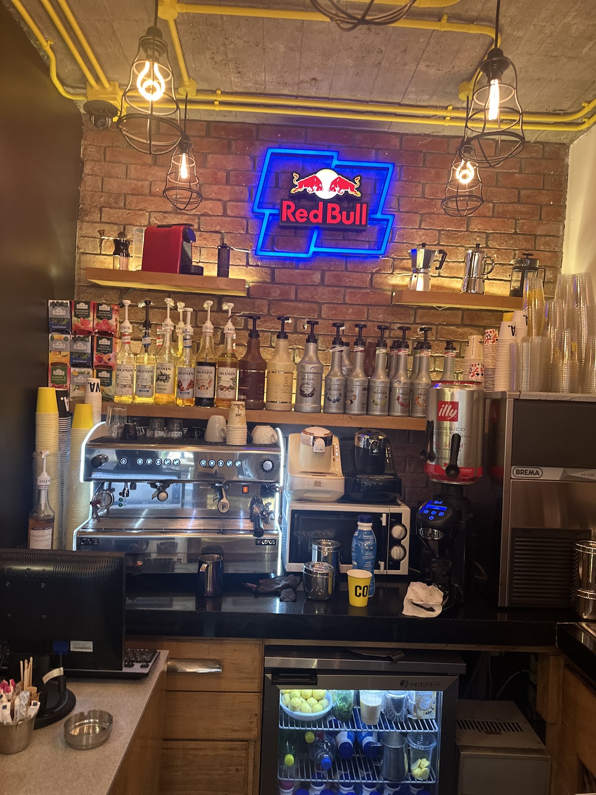 COVA Coffee Store