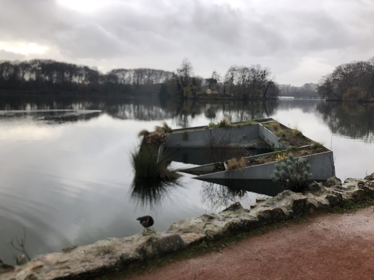 Tête d'Or Lake