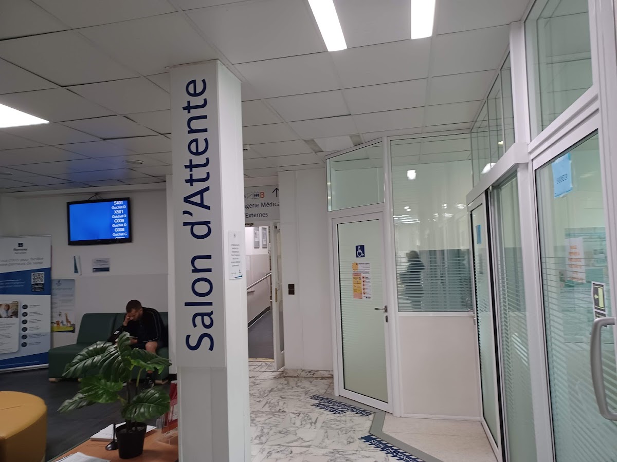 Geoffroy Saint Hilaire Clinic