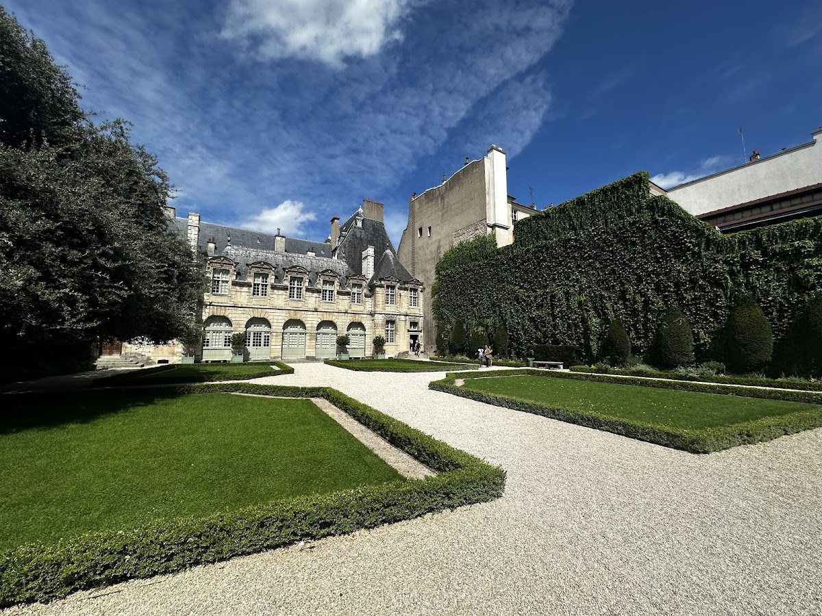 Place des Vosges