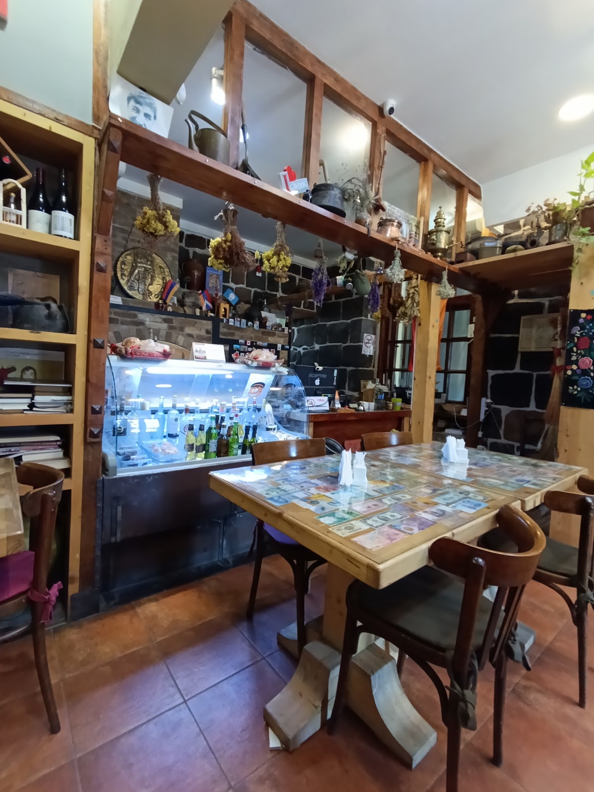Gwoog Gastrohouse