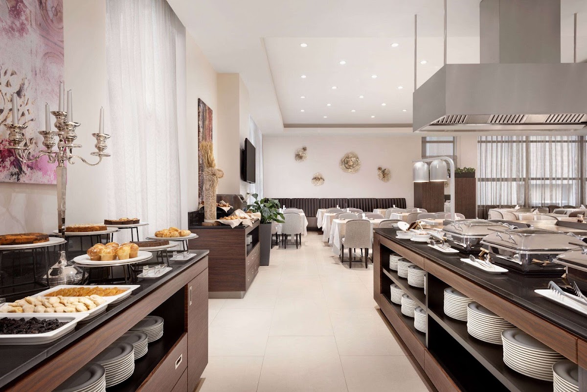 Ramada Hotel & Suites by Wyndham Yerevan